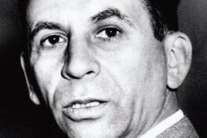 Mobster Meyer Lansky Tries to Desert USA